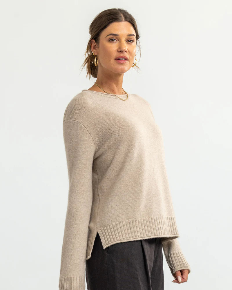 Essential 100% Cashmere Crew Sweater — Everyday Luxury with Custom Fit & Embroidery