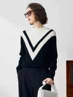 100% Cashmere Women's Mock Neck Sweater — Modern V-Pattern & Relaxed Fit