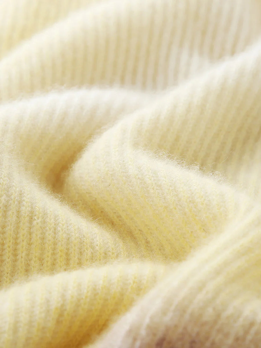100% Cashmere Women's Gradient Knit Sweater — Soft, Cozy & Modern Design