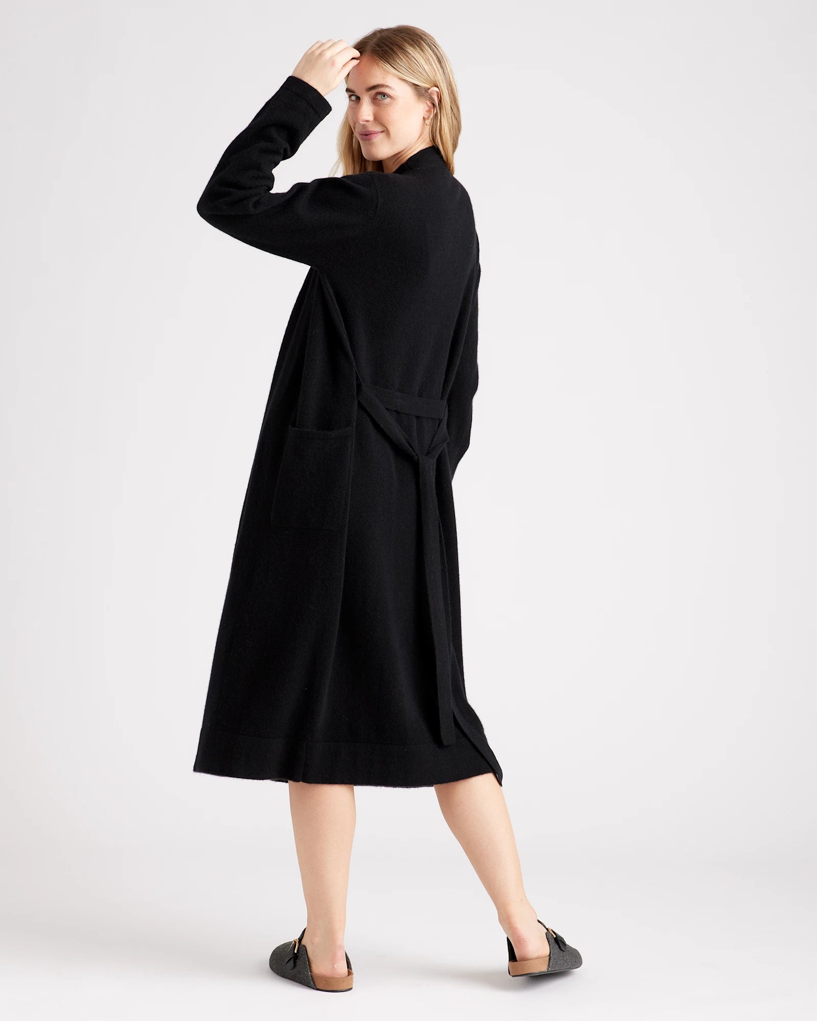 Mongolian Cashmere Robe — 100% Pure Cashmere, Custom Embroidery & Tailored Fit