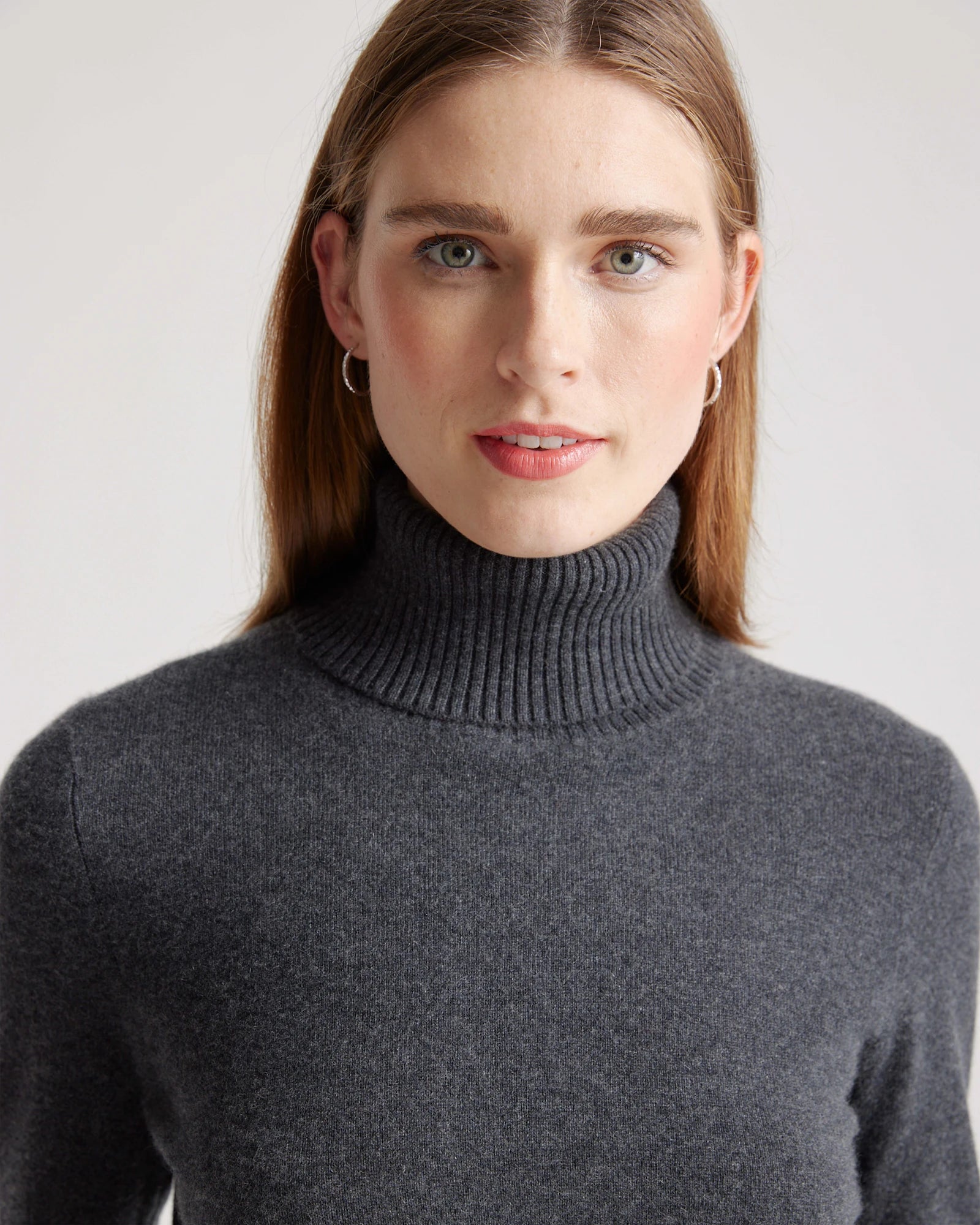 Super Luxe Cashmere Turtleneck Sweater — 100% Pure Cashmere, Timeless Luxury