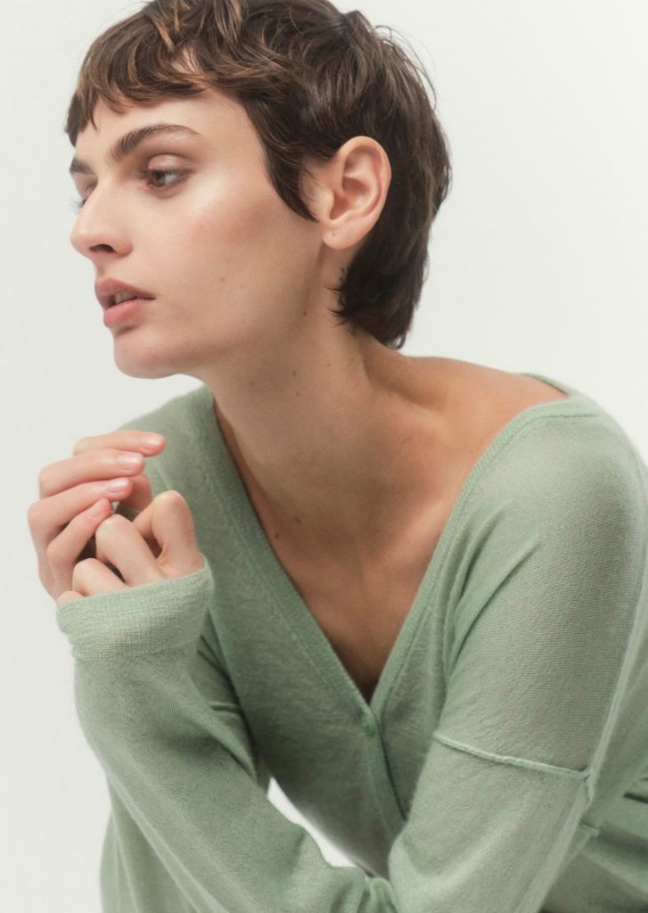 100% Cashmere V-Neck Cardigan — Classic Luxury with Custom Fit & Embroidery