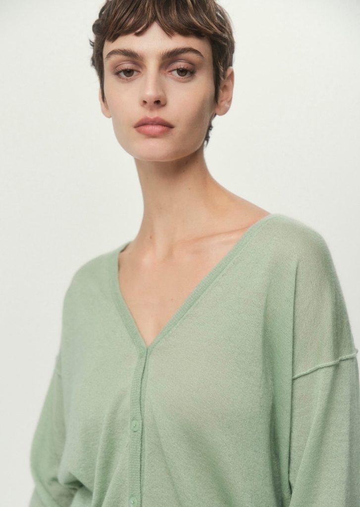 100% Cashmere V-Neck Cardigan — Classic Luxury with Custom Fit & Embroidery