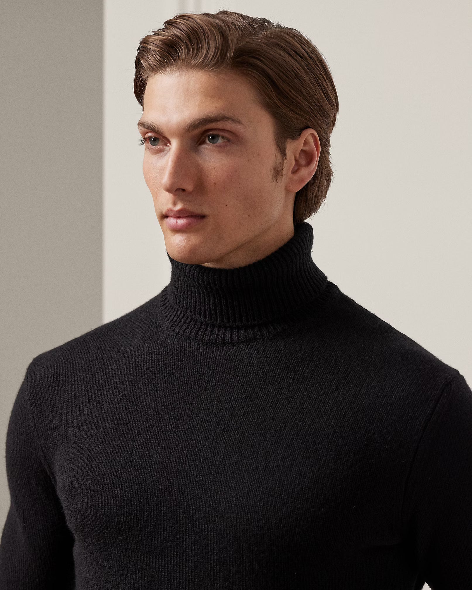 Supreme Cashmere Turtleneck Sweater — 100% Cashmere , Custom Fit & Personalized Embroidery