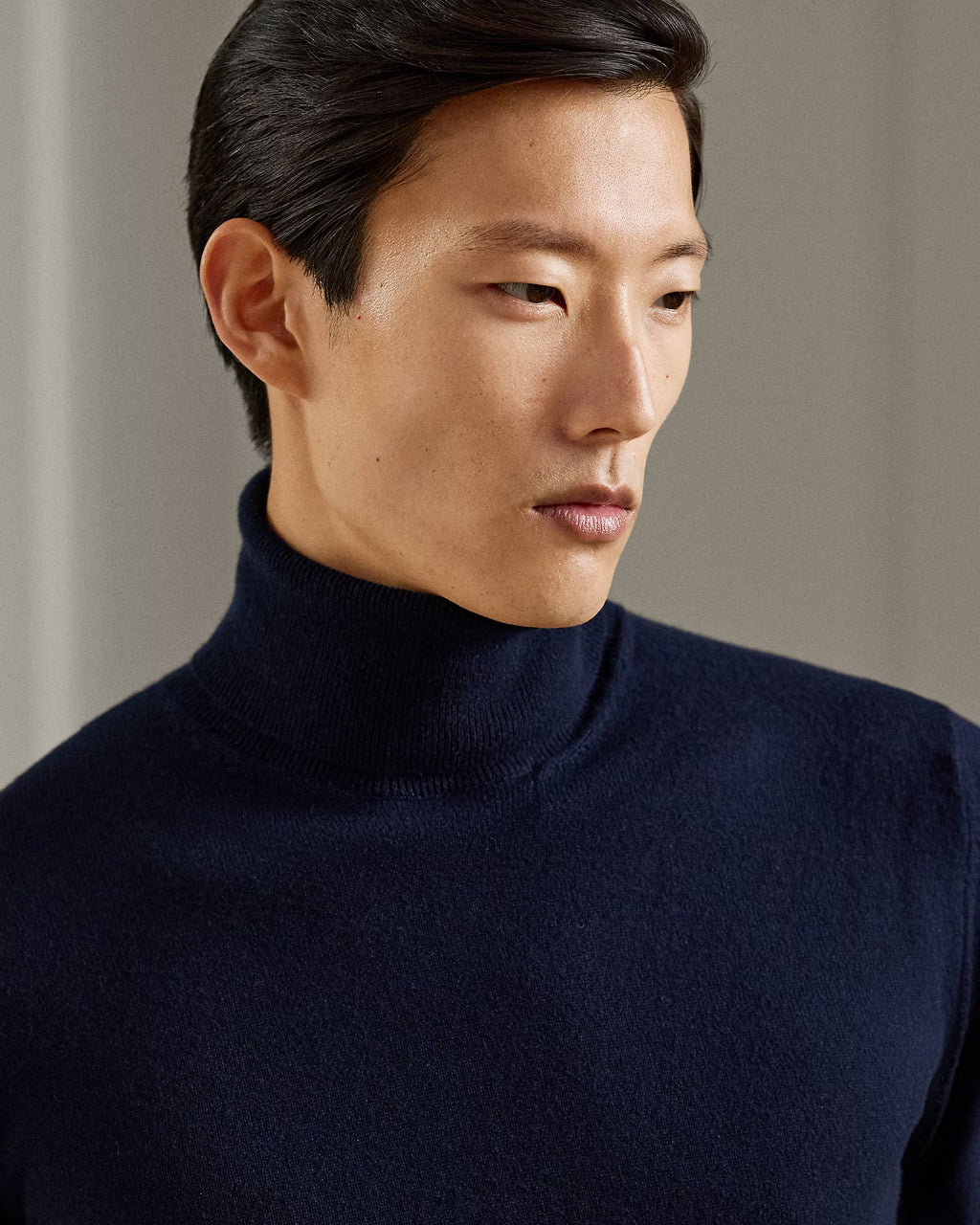 Supreme Cashmere Turtleneck Sweater — 100% Cashmere , Custom Fit & Personalized Embroidery