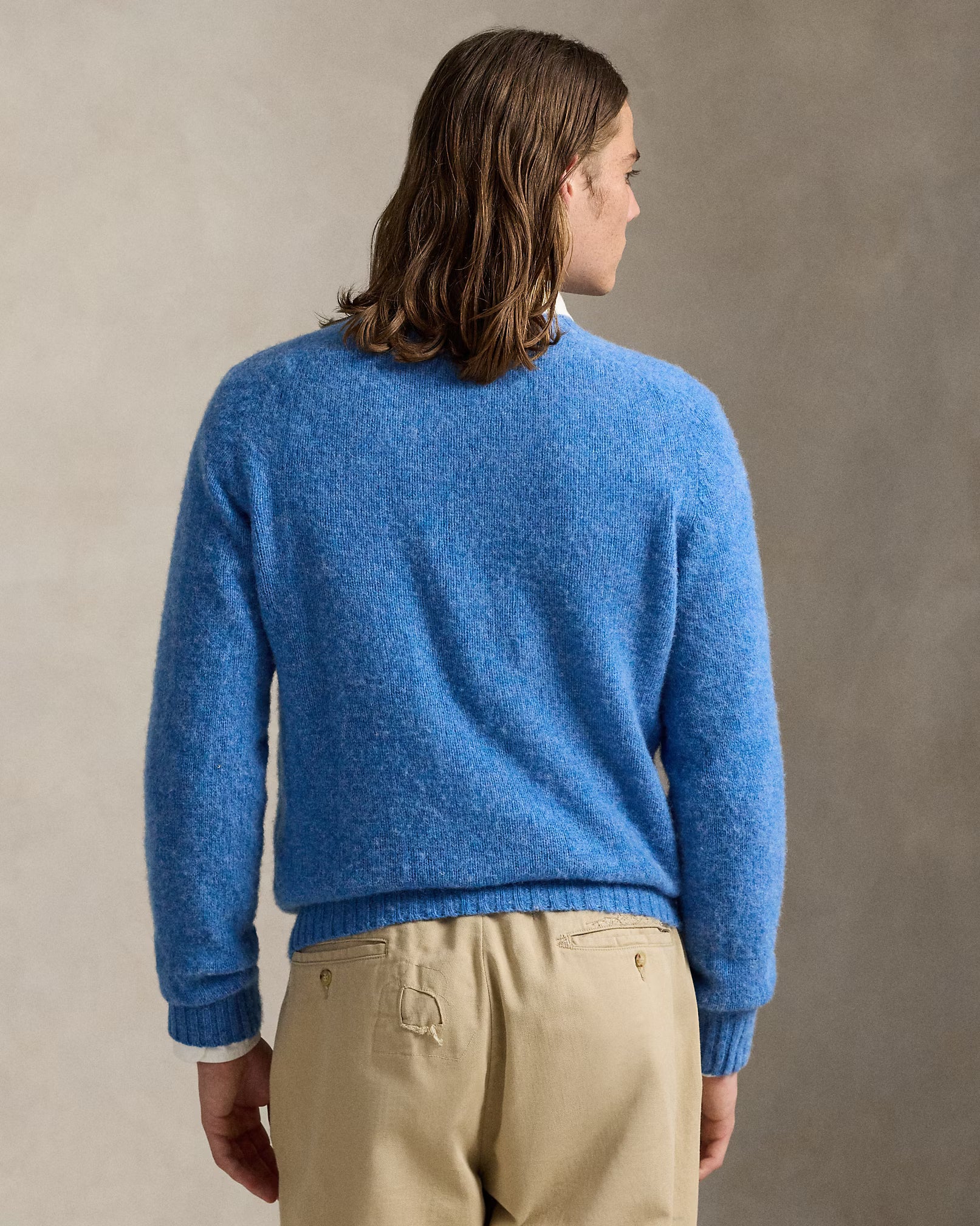 Classic Cashmere Crewneck Sweater — 100% Premium Cashmere, Custom Fit & Personalized Embroidery