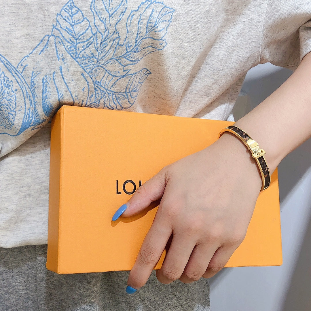 Classic Belt Buckle Monogram Bracelet - Image 7