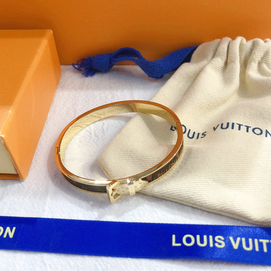 Classic Belt Buckle Monogram Bracelet - Image 8