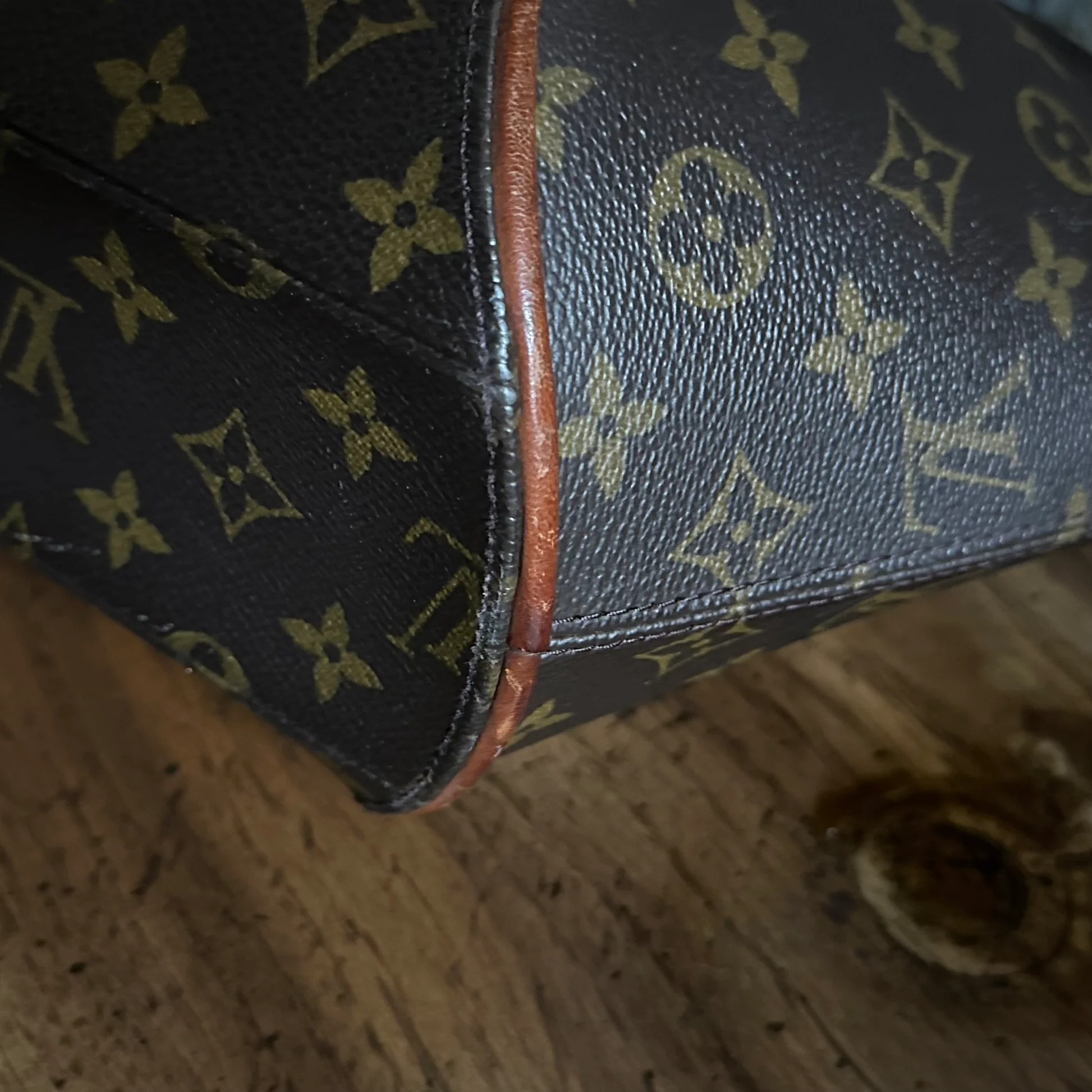 Vintage Louis Vuitton 1998 Monogram Ellipse MM Bag - Image 12