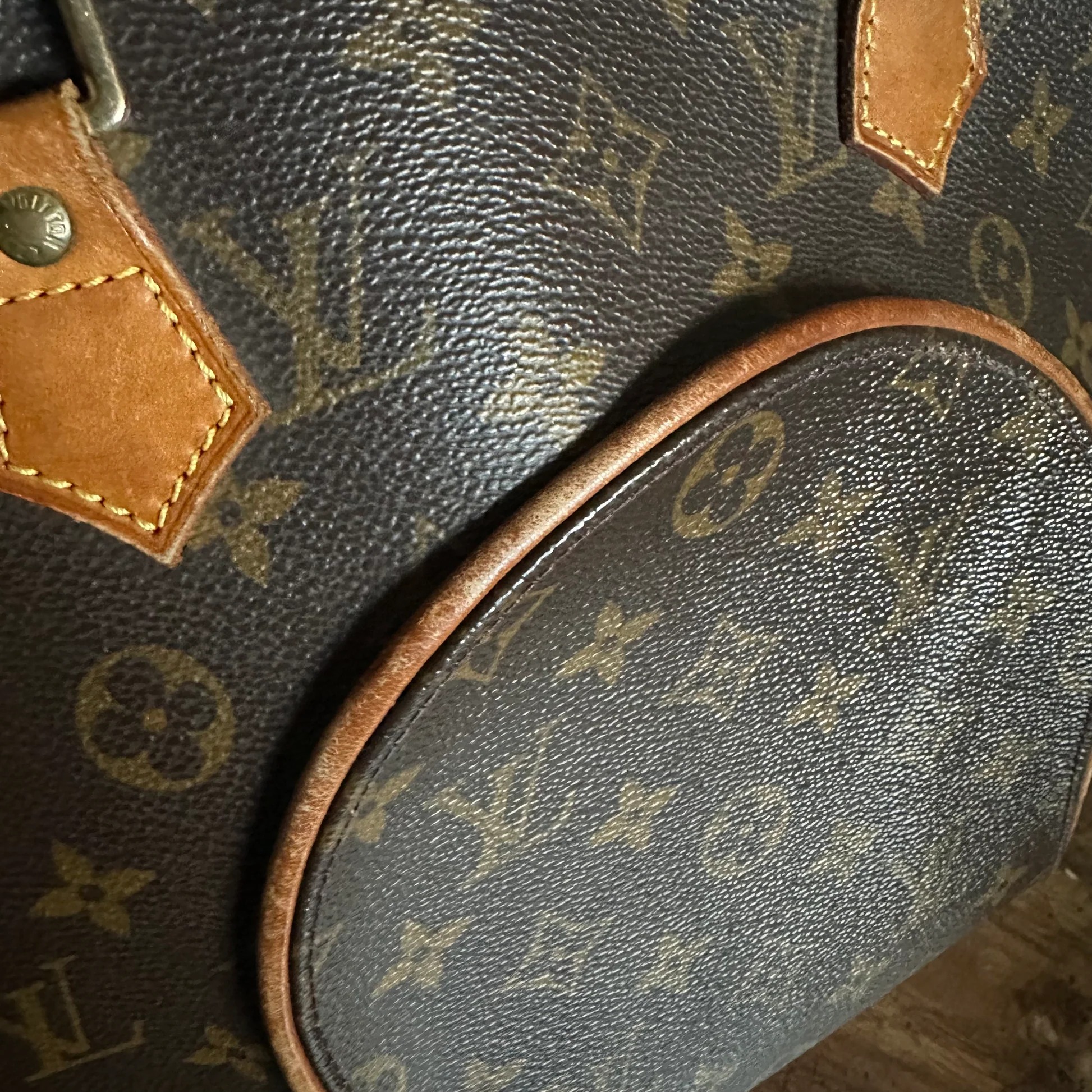 Vintage Louis Vuitton 1998 Monogram Ellipse MM Bag - Image 13