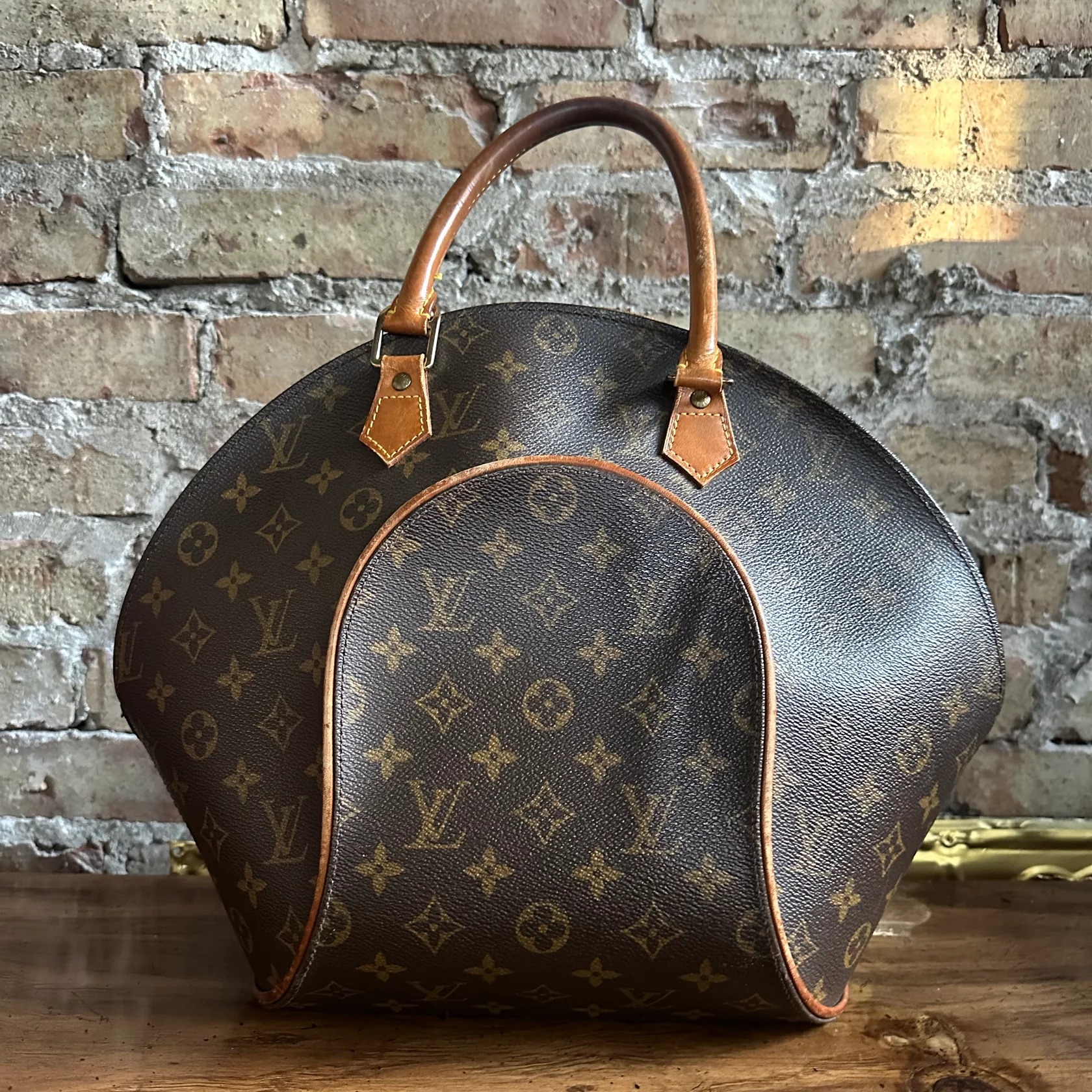 Vintage Louis Vuitton 1998 Monogram Ellipse MM Bag - Image 19