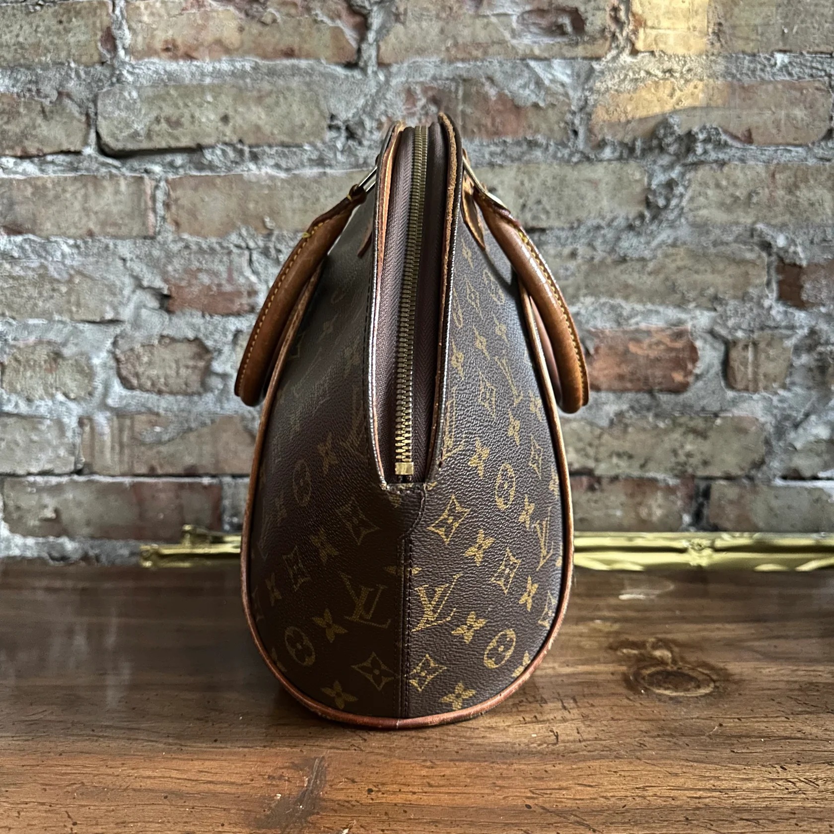 Vintage Louis Vuitton 1998 Monogram Ellipse MM Bag - Image 20