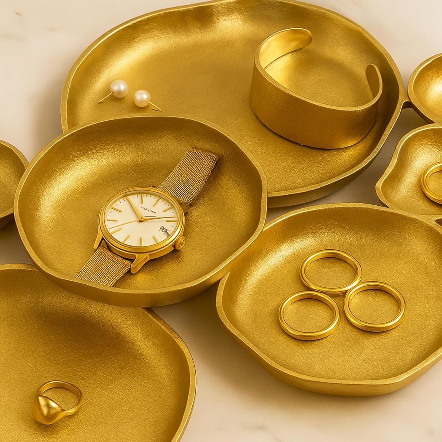 🍽️ Cluster Decorative Bowls – Bright Gold Iron Appetizer Serving Tray - Image 6